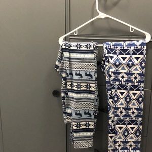 TWO pairs of fleece-lined leggings